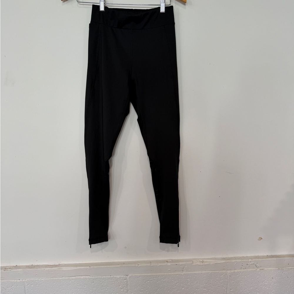 Fabletics Versatility Mesh Black High-Waist Active Leggings with Ankle Zips